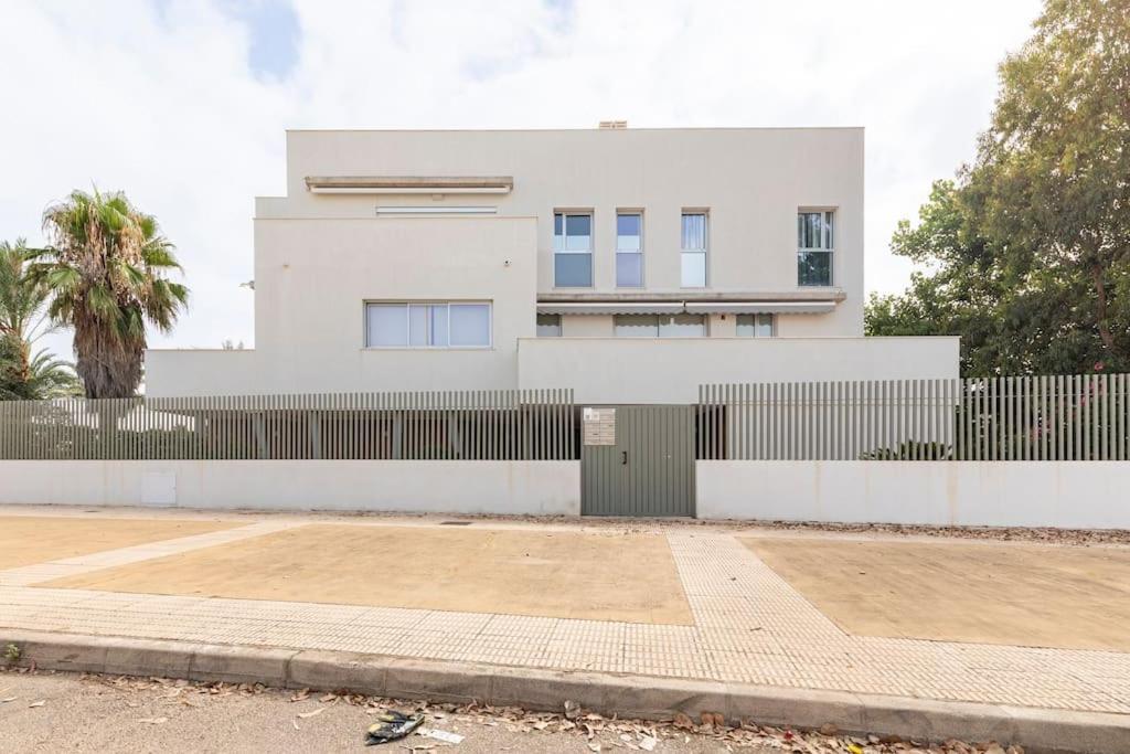 Orilla Del Mar Apartment Oliva Exterior photo